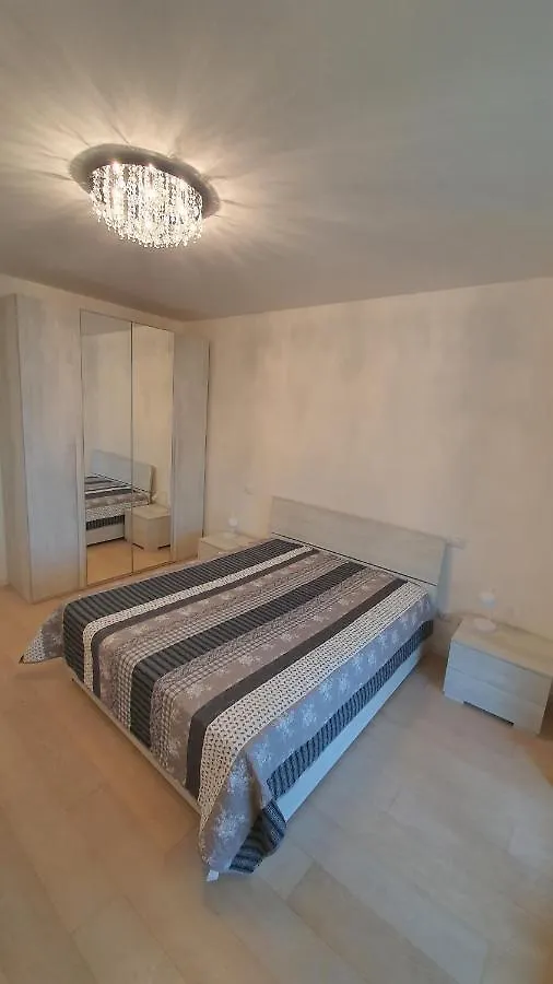 לידו די ג'סולו Isola Blu Luxury Apartment איטליה